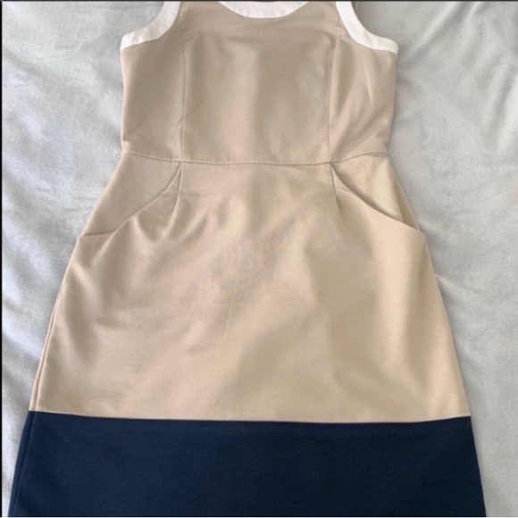 Tommy Hilfiger Sleeveless Tan & Navy Dress - Picture 9 of 12